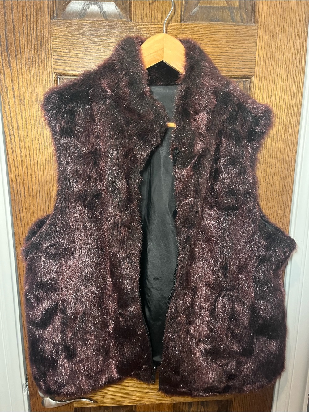 Women's Faux Fur Vest in Deep Plum XL
